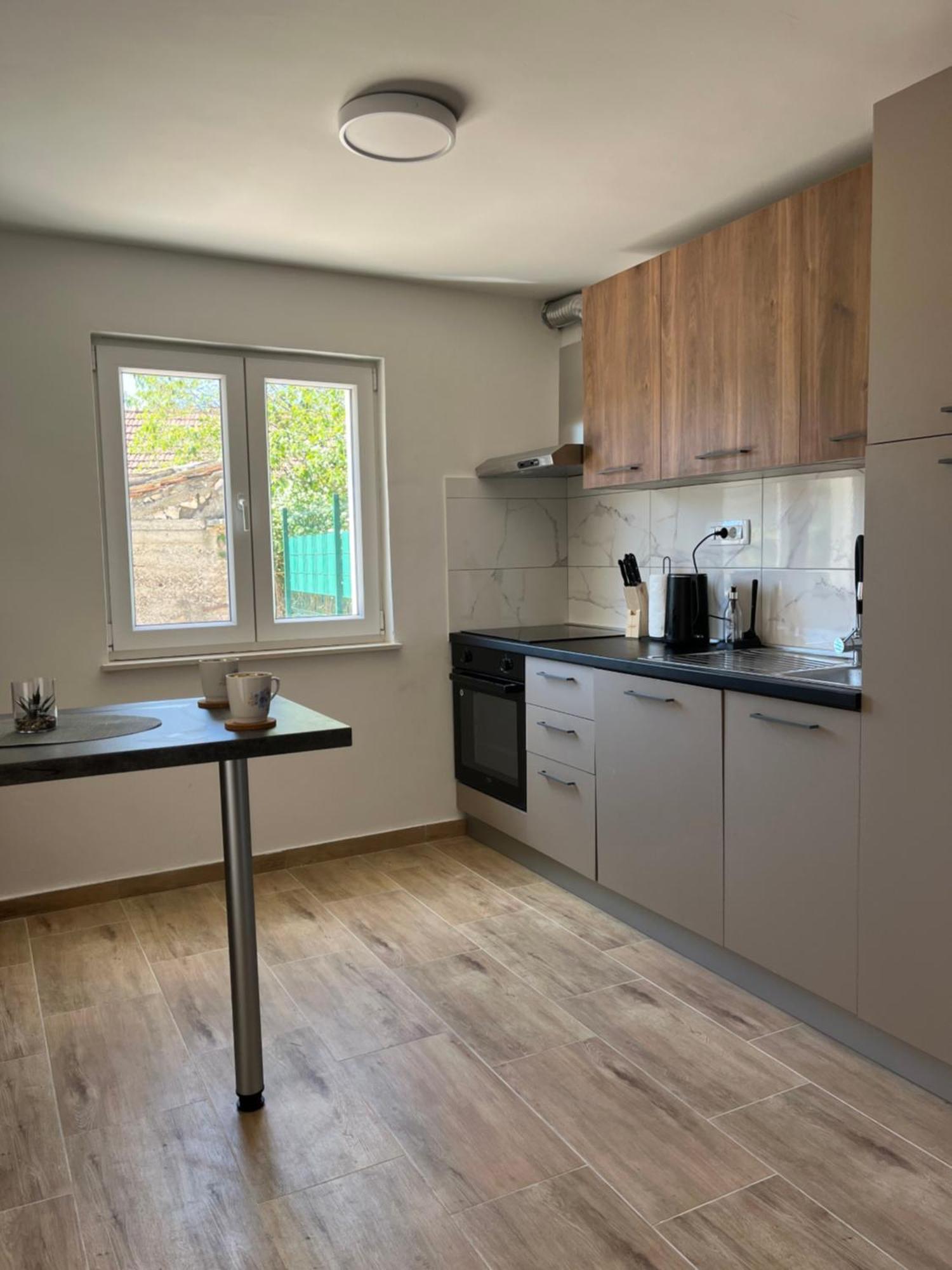 Villa The Nook Bilice Exterior foto